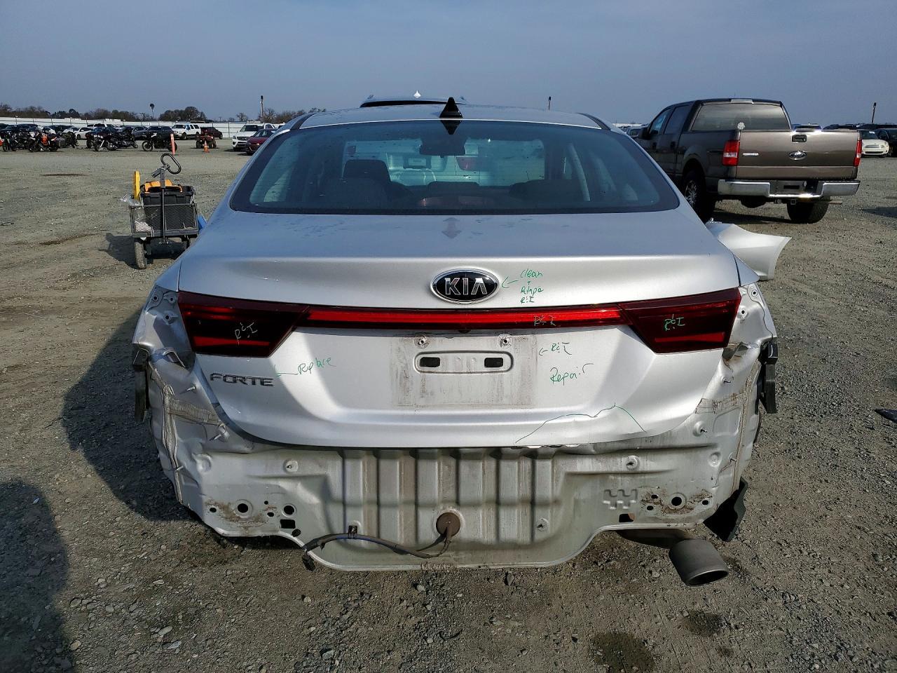 2019 Kia Forte Fe - Фото 6