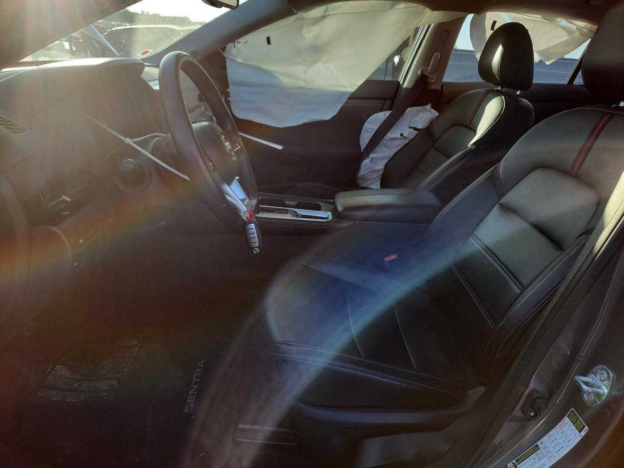 2020 Nissan Sentra Sr - Image 7