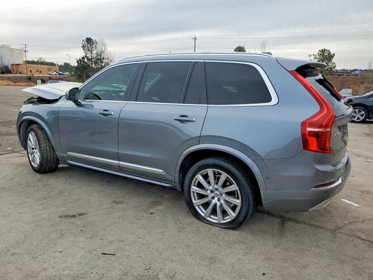 2017 Volvo Xc90 T6 - Фото 2