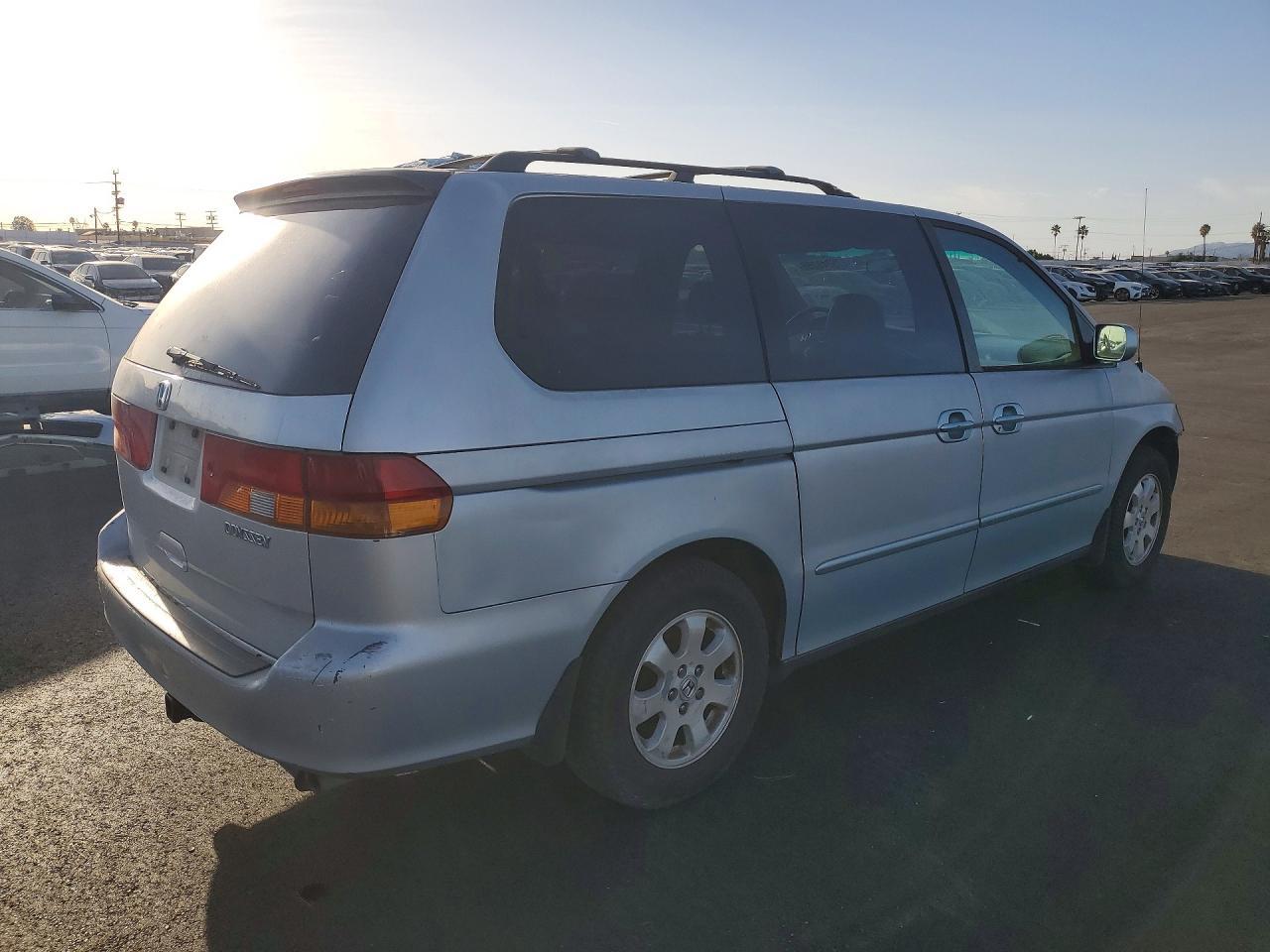 2002 Honda Odyssey Exl - Image 3