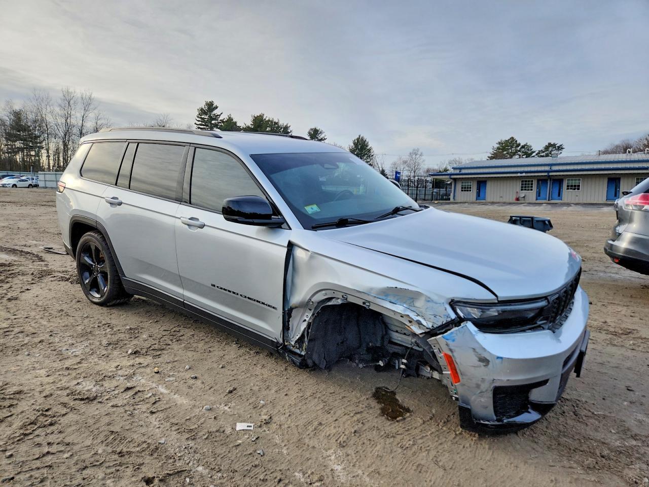 2021 Jeep Grand Cherokee L Laredo - Фото 4