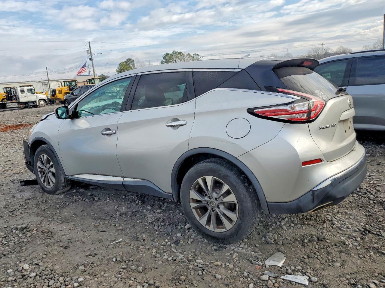 2016 Nissan Murano S/S - Image 2