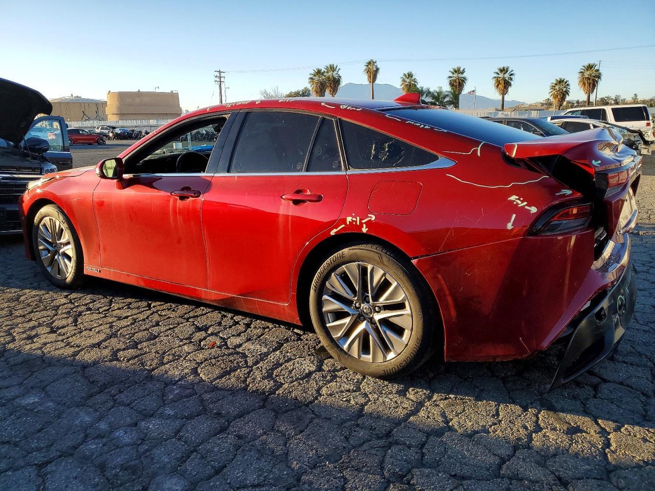 2022 Toyota Mirai Xle - Фото 2