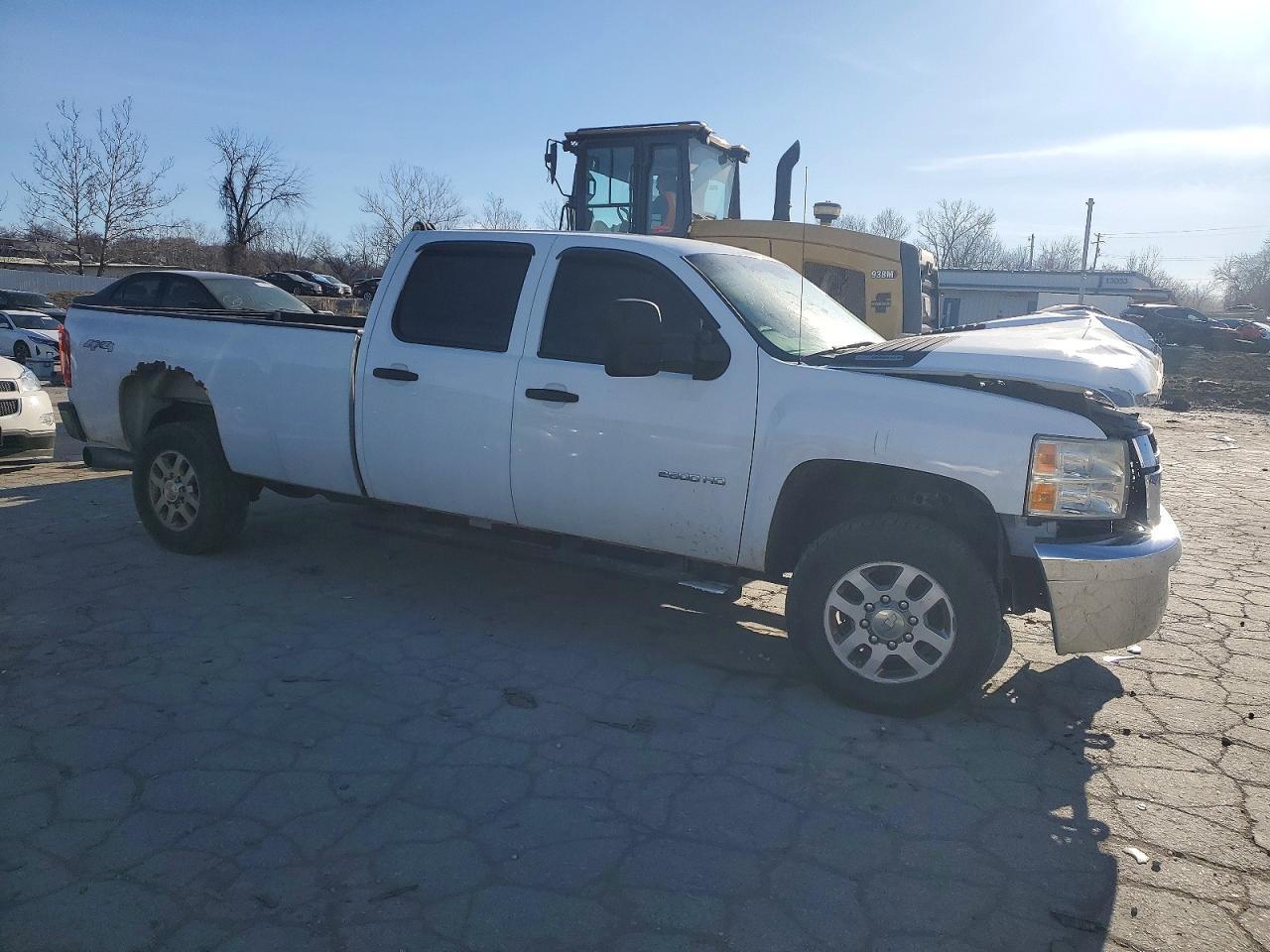 2013 Chevrolet Silverado K2500 Heavy Duty - Фото 4