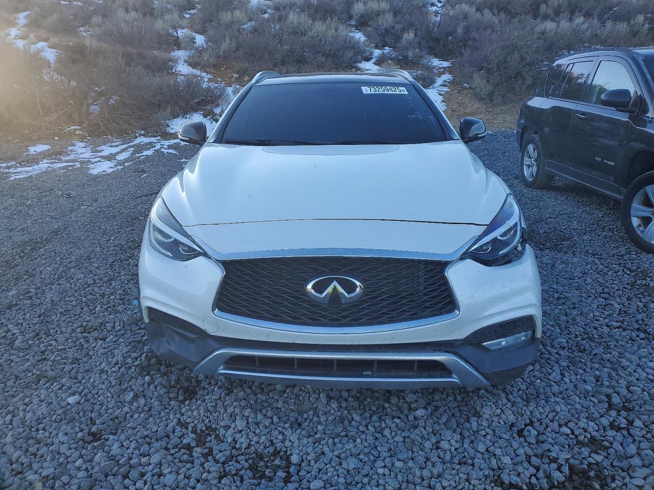 2017 Infiniti Qx30 Base - Фото 5