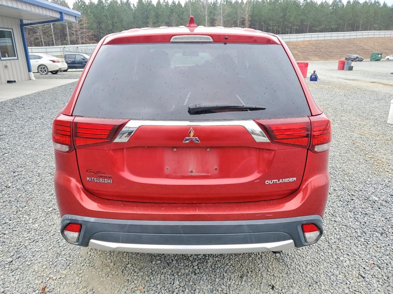 2018 Mitsubishi Outlander Es - Фото 6