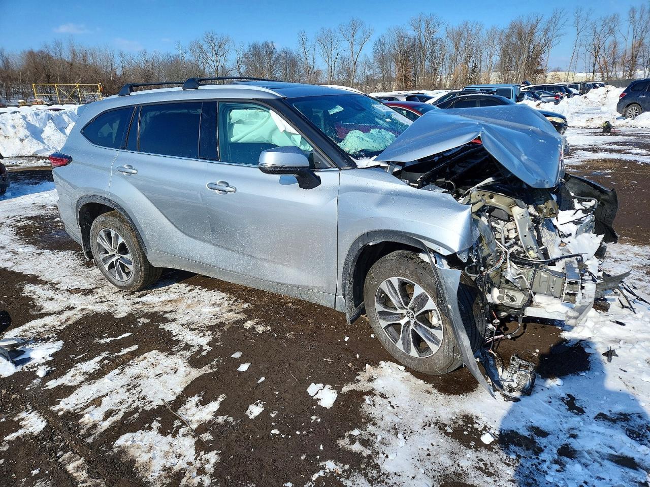 2022 Toyota Highlander Xle - Image 4
