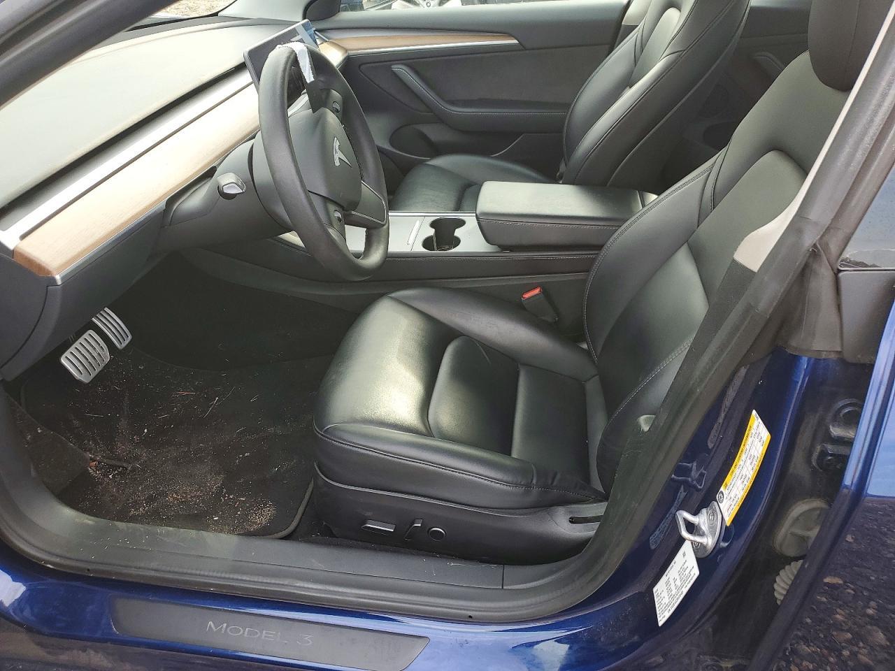 2022 Tesla Model 3 - Фото 7