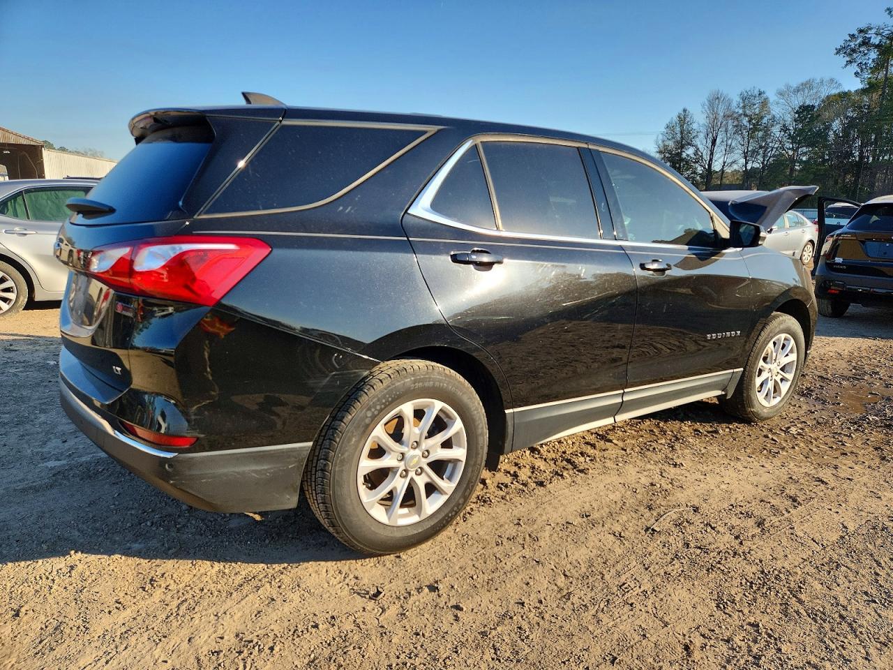 2019 Chevrolet Equinox Lt - Image 3