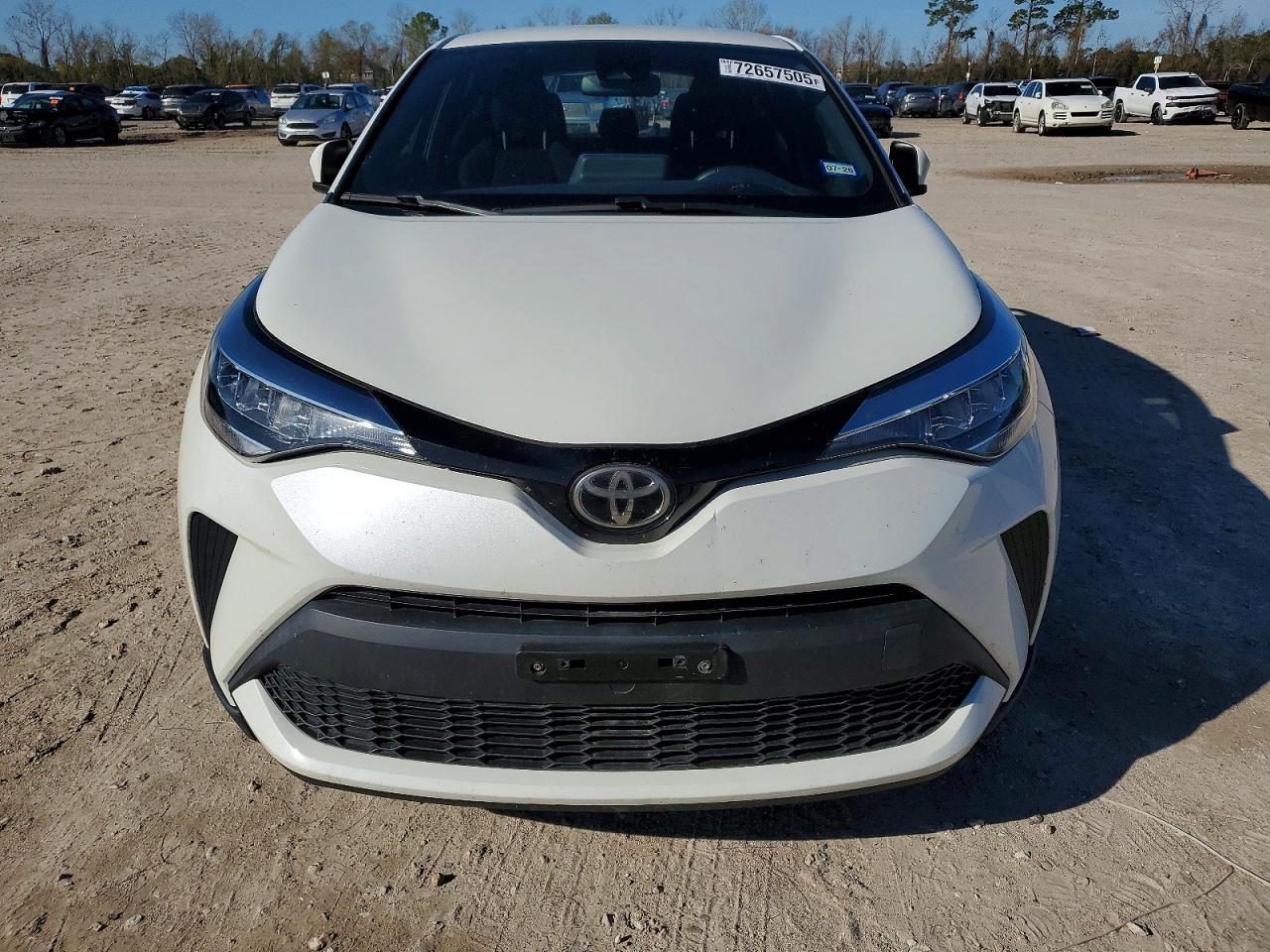 2021 Toyota C-Hr Xle - Image 5
