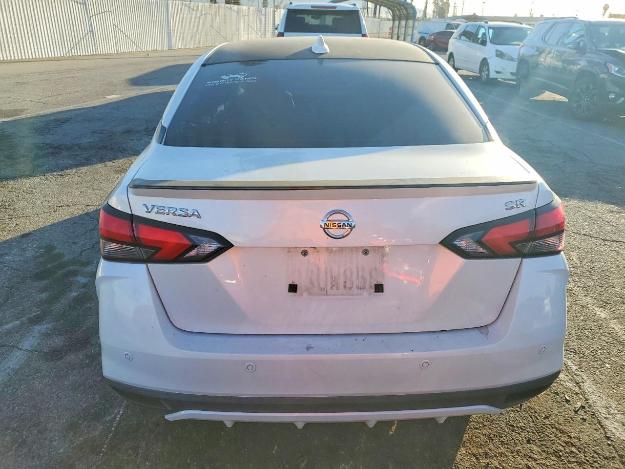 2020 Nissan Versa Sr - Фото 6