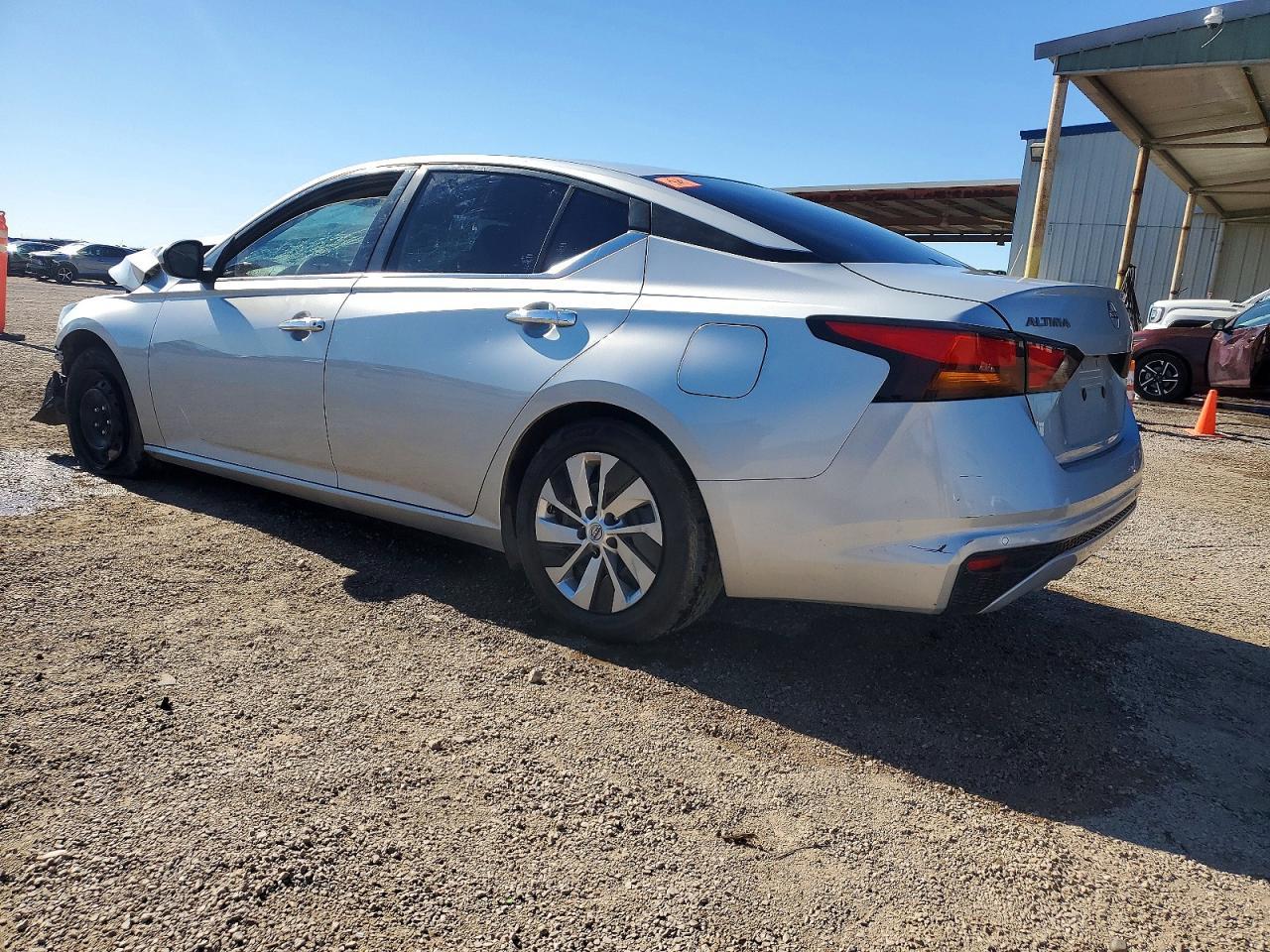 2023 Nissan Altima 2.5 S - Image 2