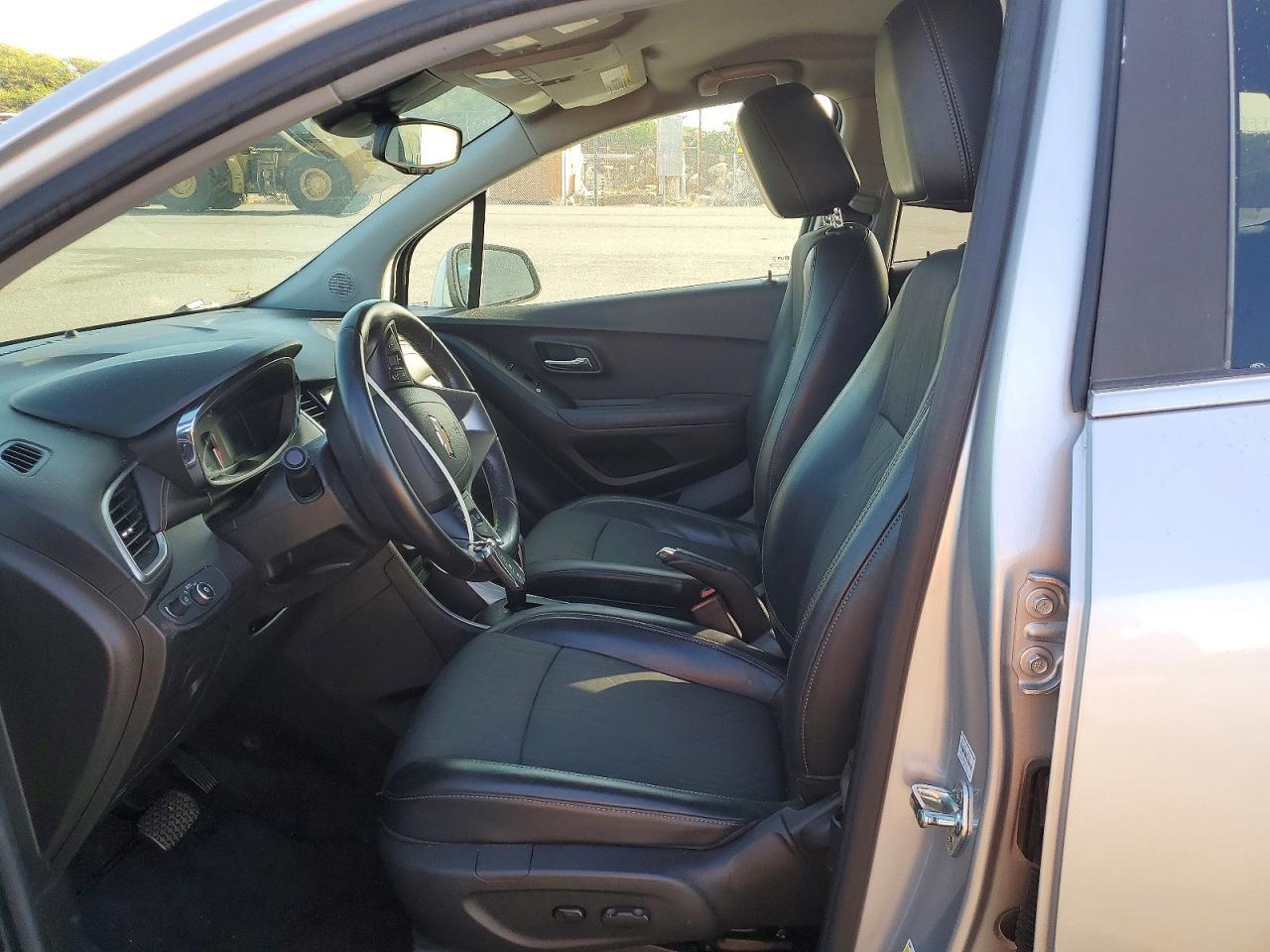 2019 Chevrolet Trax 1Lt - Image 7