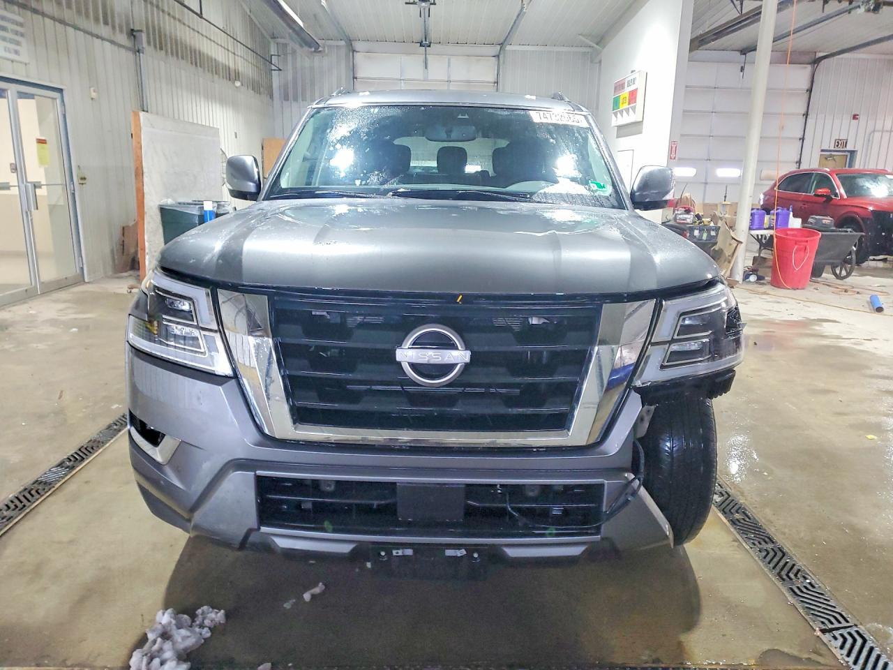 2023 Nissan Armada Sv - Image 5