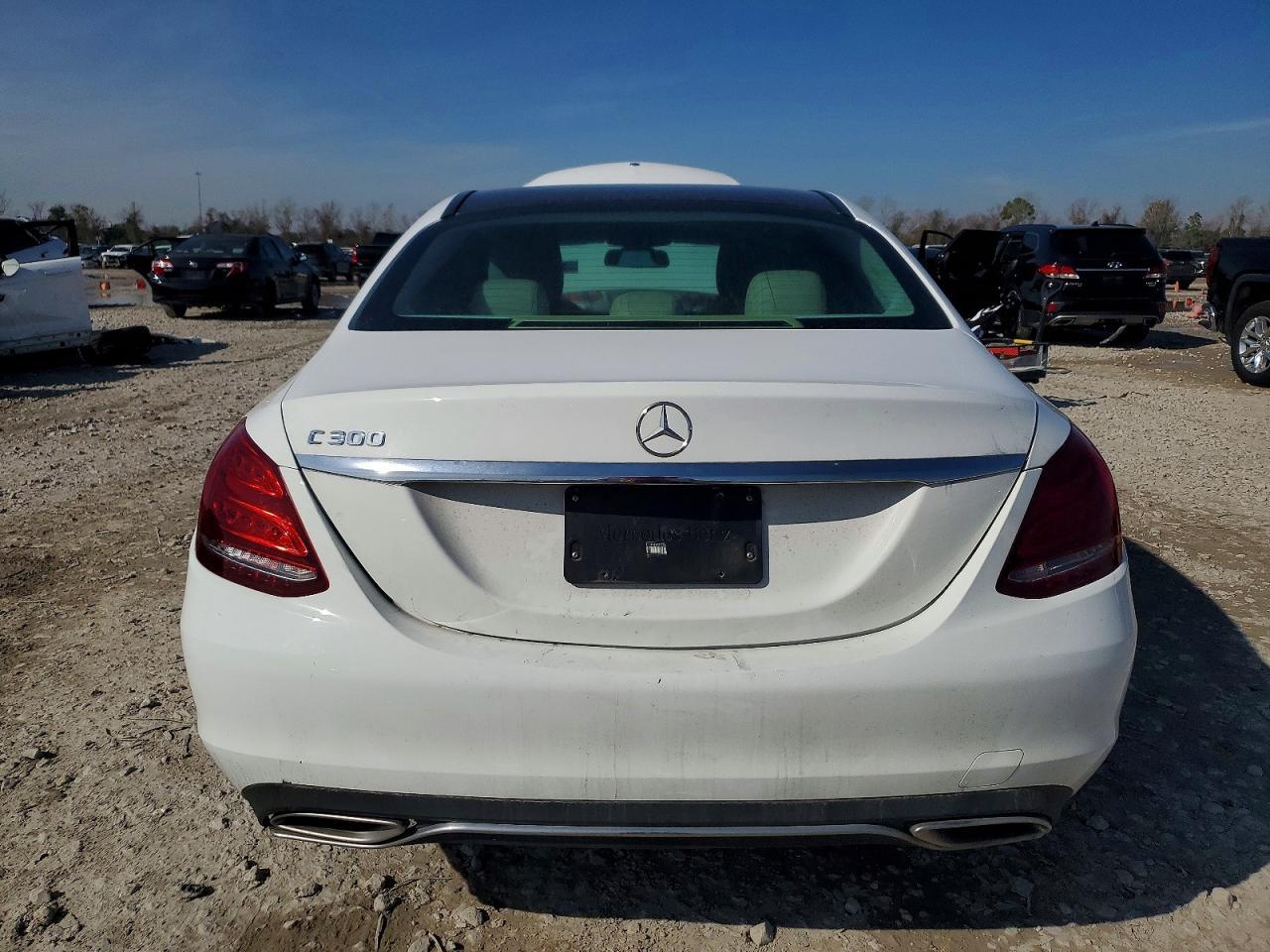 2018 Mercedes-Benz C 300 - Фото 6