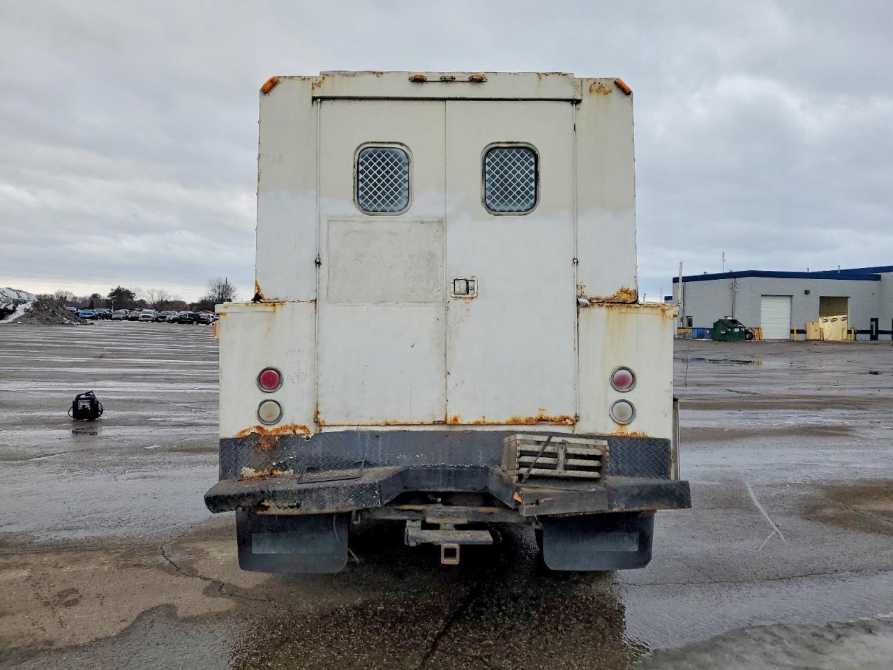 2005 Ford F350 Super Duty Utility / Service Truck - Image 6