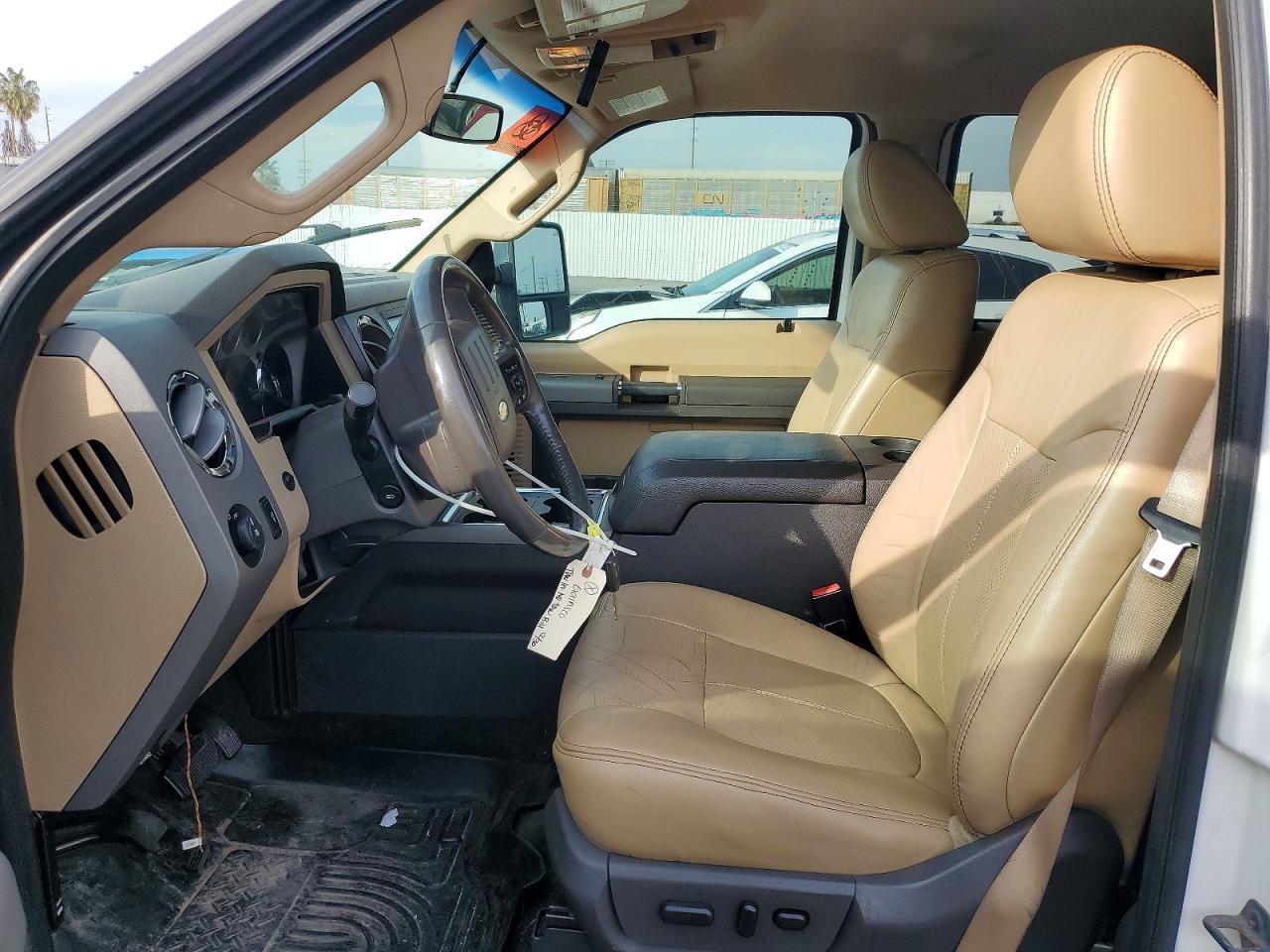 2011 Ford F250 Super Duty - Фото 7