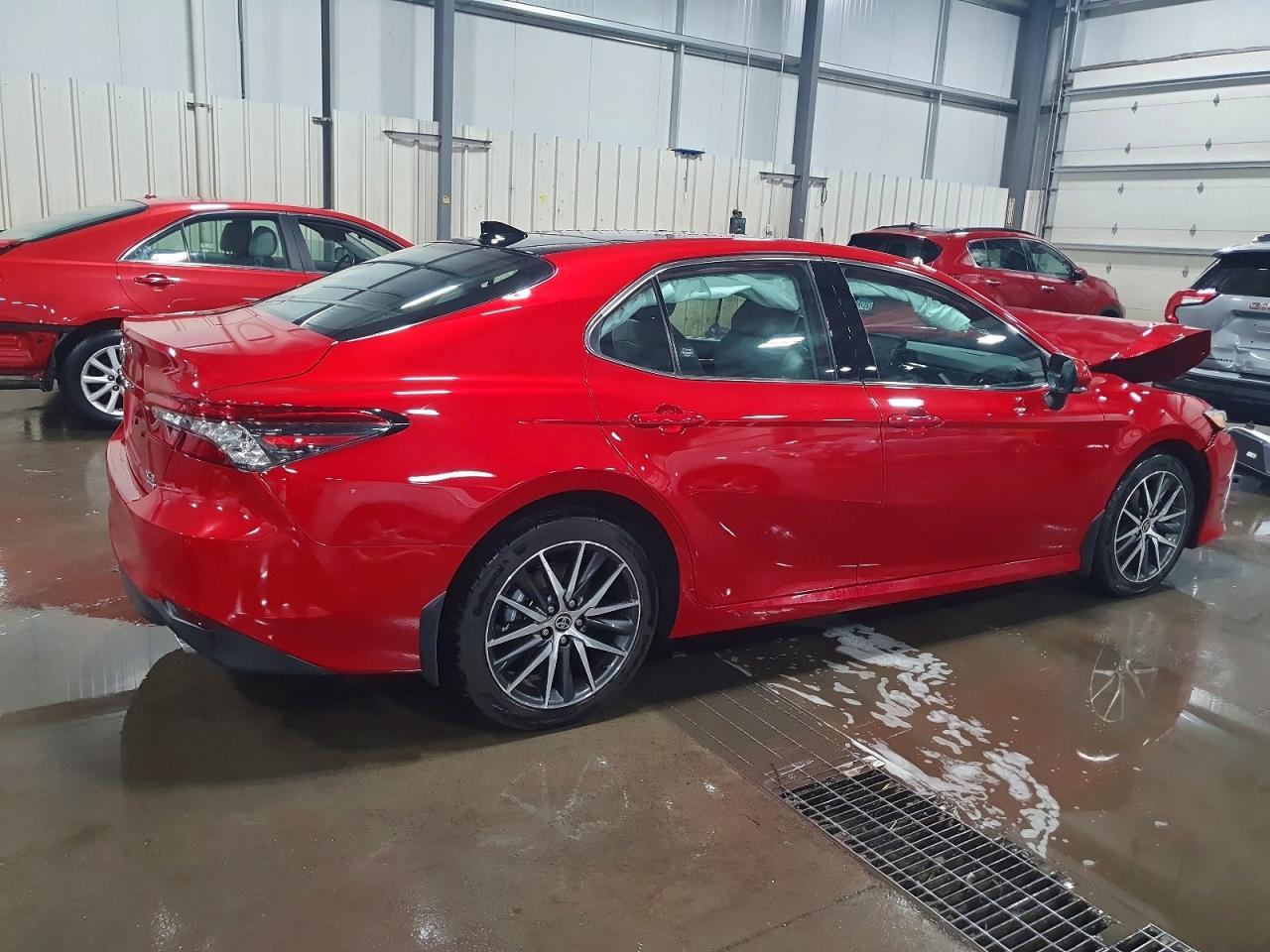 2023 Toyota Camry Xle - Фото 3