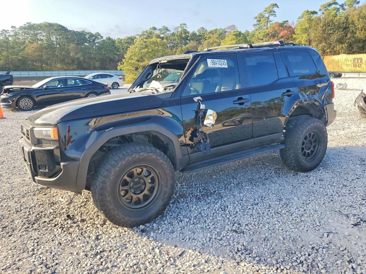 2025 Toyota Land Cruiser Base