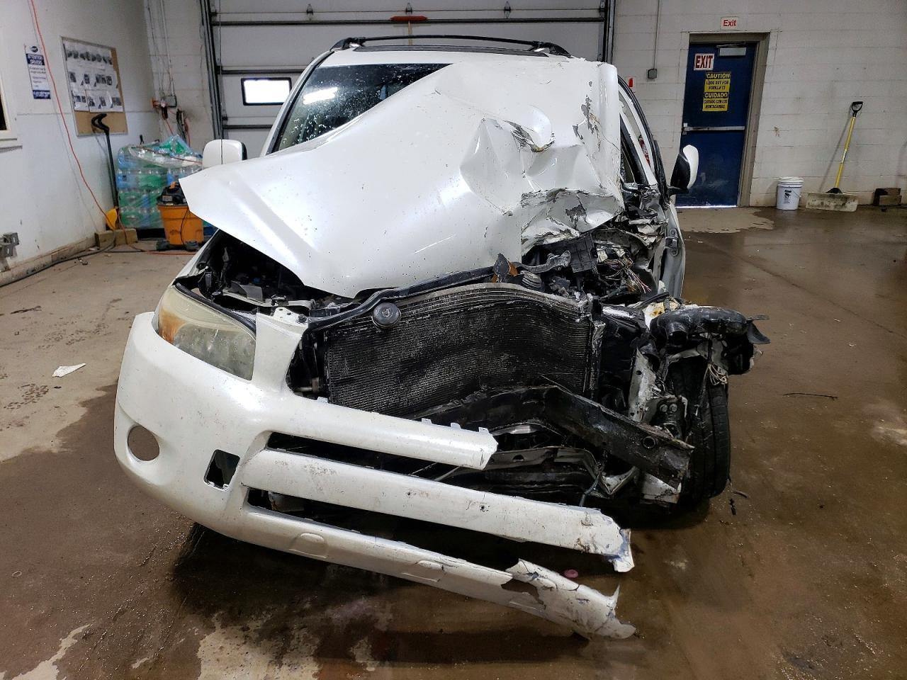 2007 Toyota Rav4 Limited - Image 5