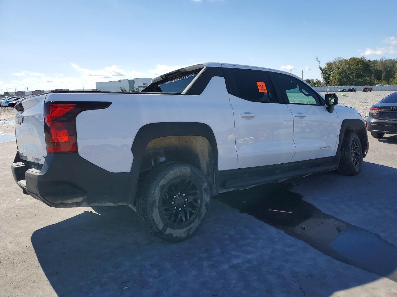 2024 Chevrolet Silverado - Image 3