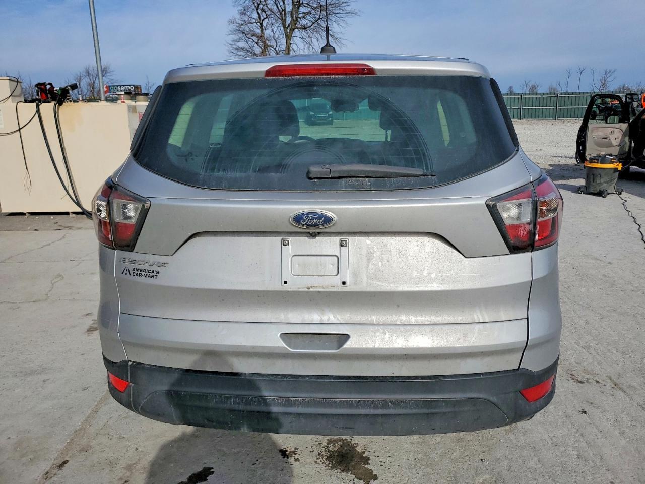 2017 Ford Escape S - Фото 6
