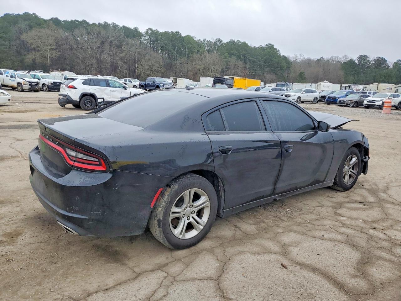 2019 Dodge Charger Sxt - Image 3