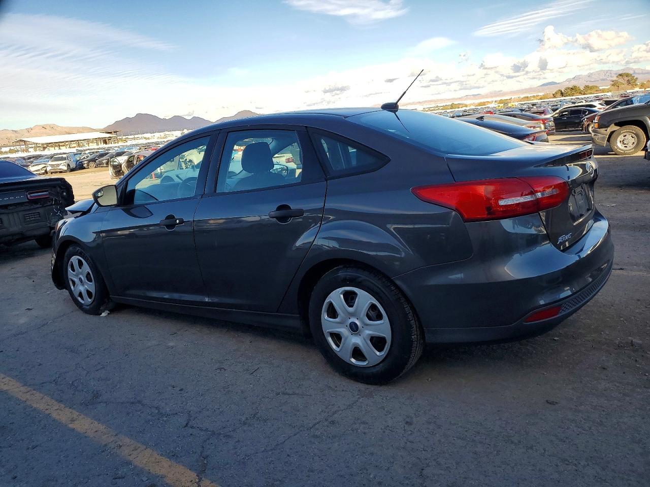 2016 Ford Focus S - Image 2