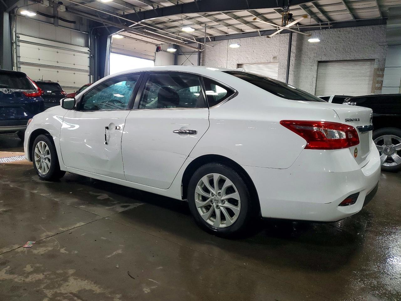 2018 Nissan Sentra Sv - Фото 2