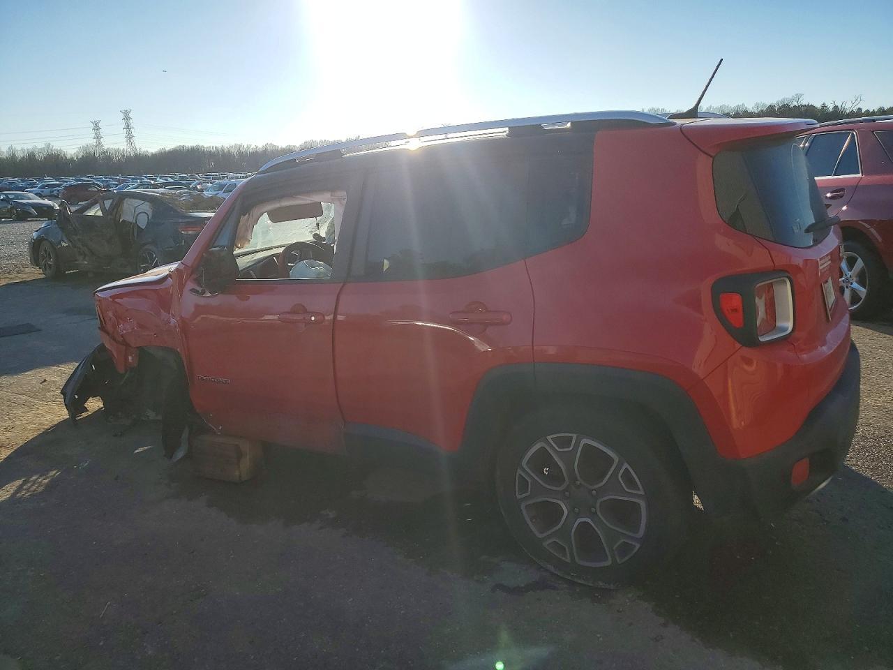 2017 Jeep Renegade Limited - Фото 2