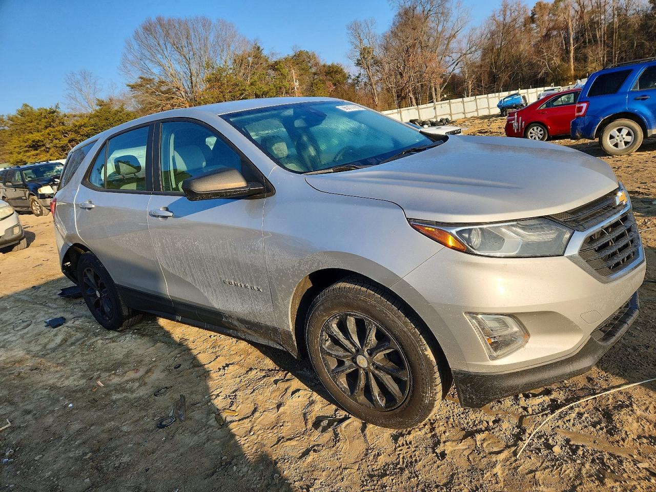 2020 Chevrolet Equinox Ls - Фото 4
