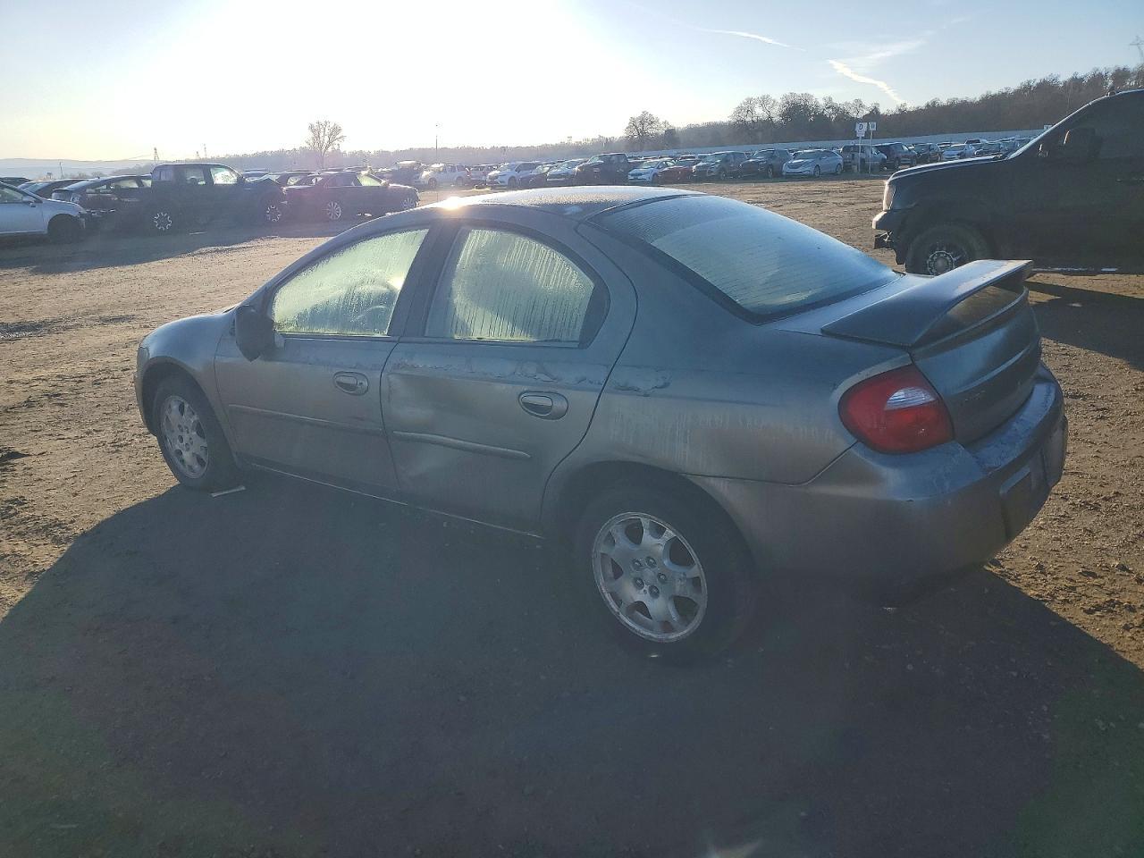 2005 Dodge Neon Sxt - Фото 2