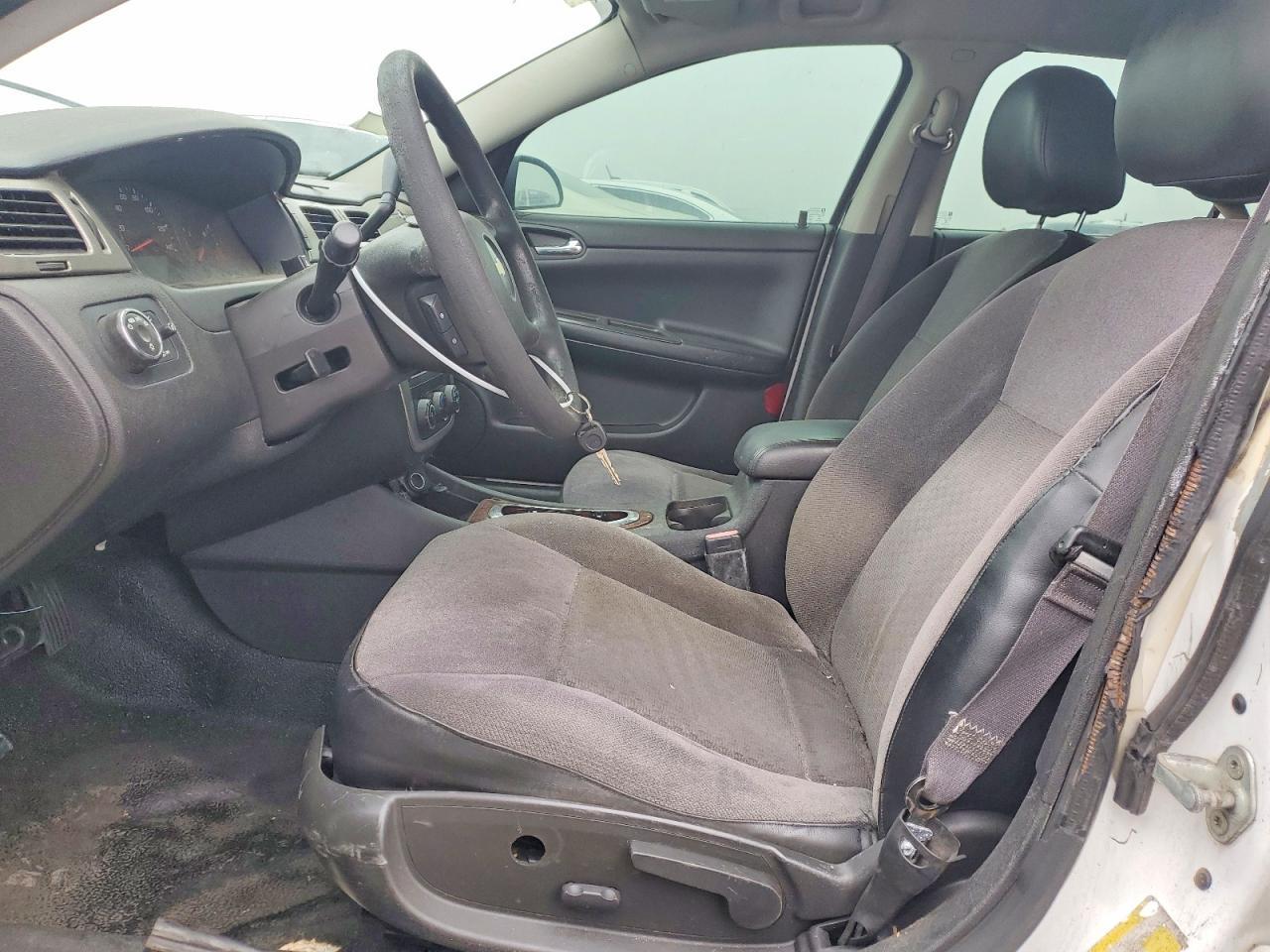 2014 Chevrolet Impala Limited Police - Image 7
