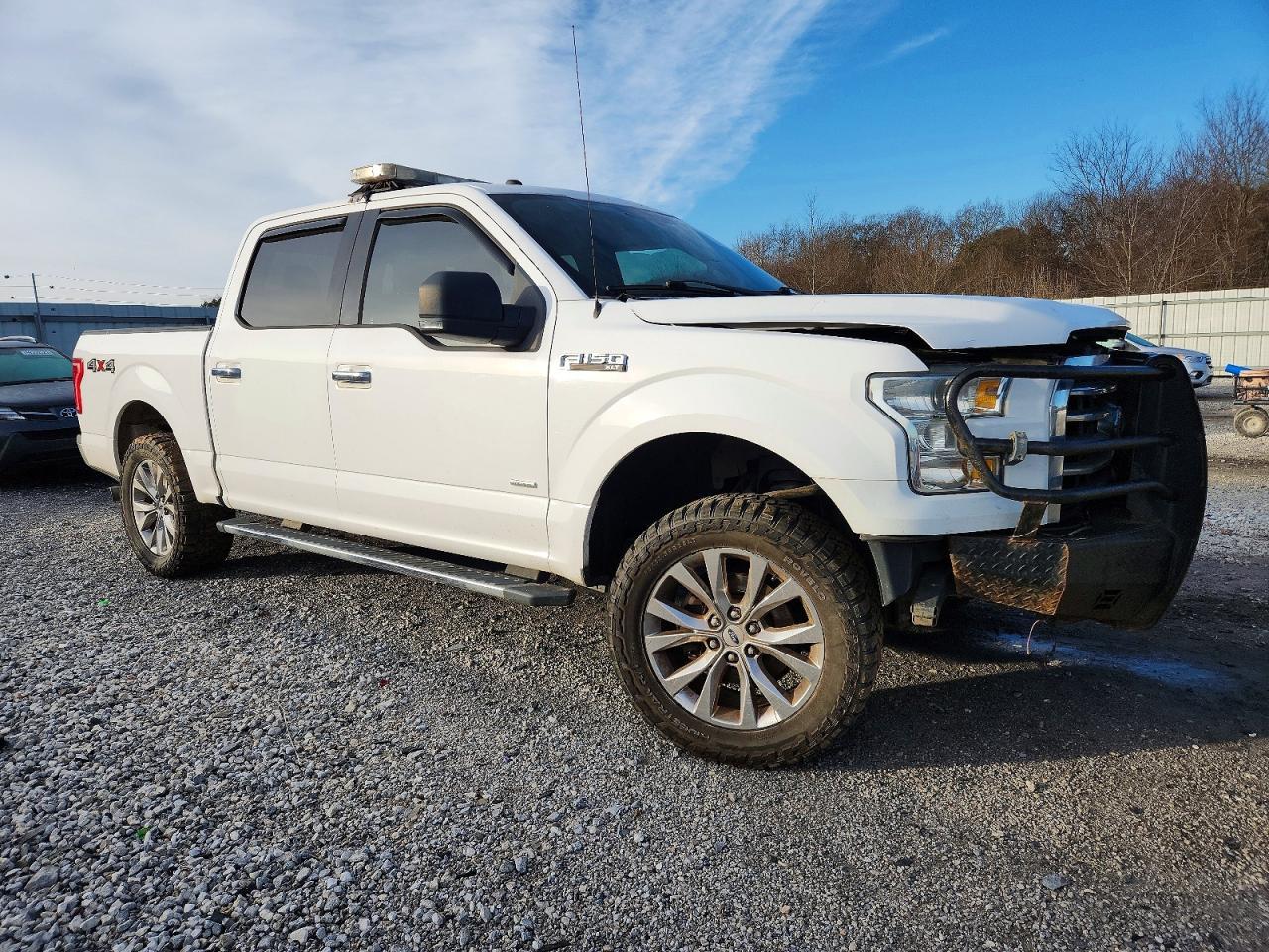 2016 Ford F150 Supercrew - Фото 4