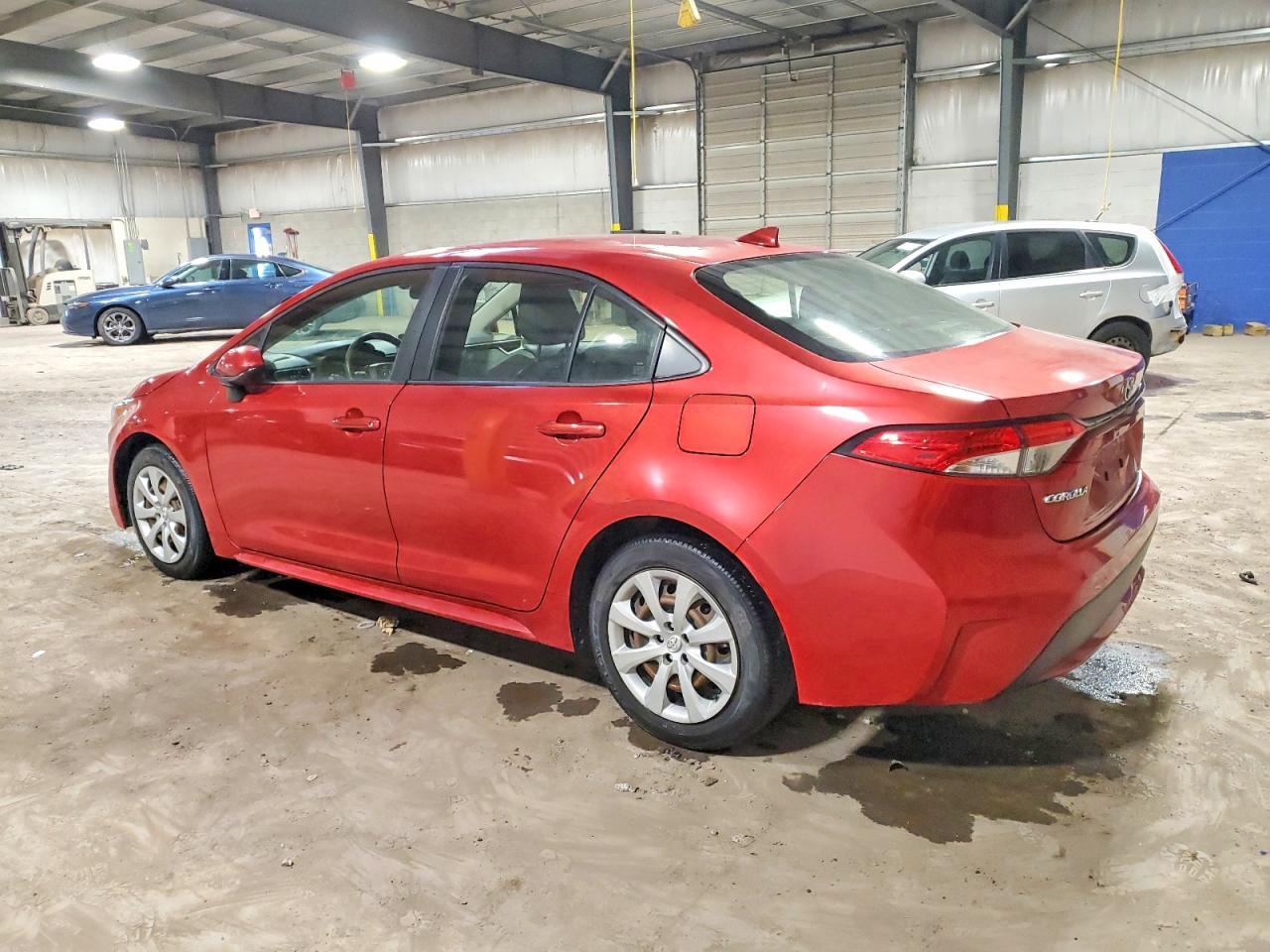 2021 Toyota Corolla Le - Image 2