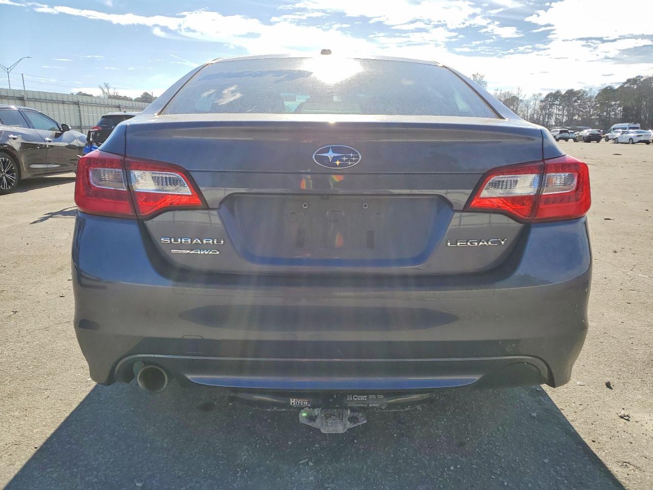 2015 Subaru Legacy 2.5I Limited - Фото 6