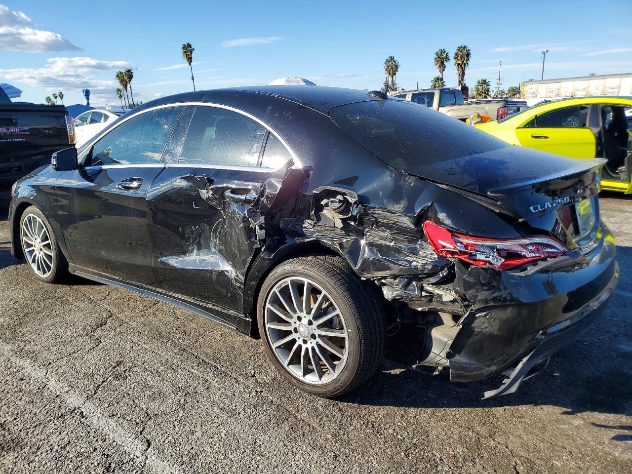 2016 Mercedes-Benz Cla 250 - Фото 2