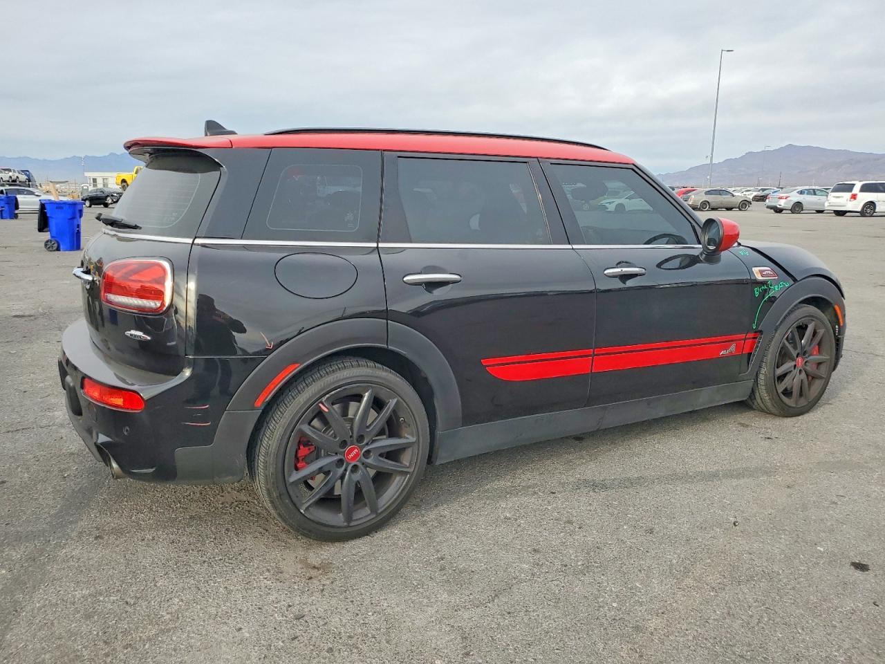 2020 Mini Cooper John Cooper Works Clubman - Фото 3