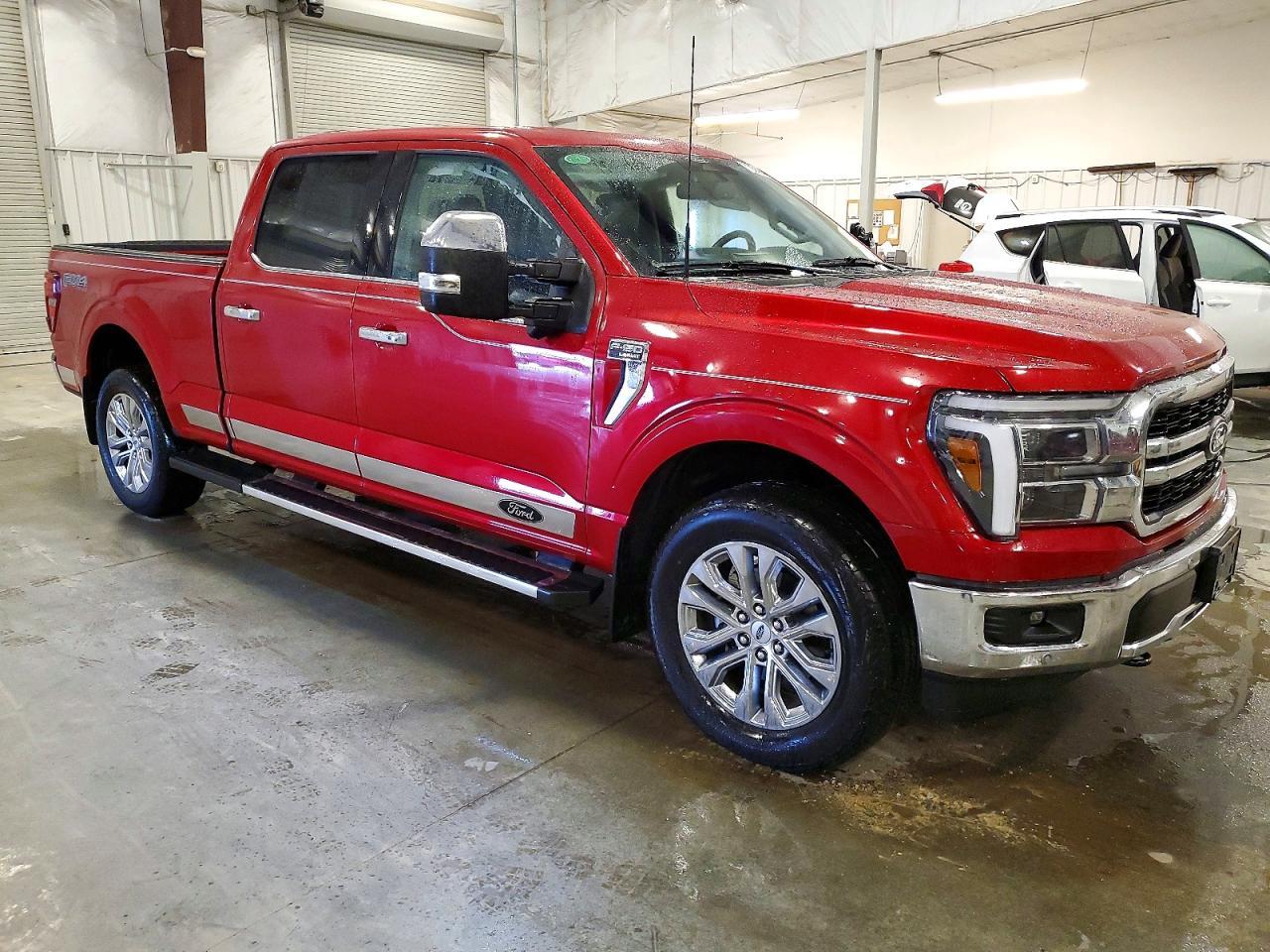 2025 Ford F150 Lariat - Фото 4