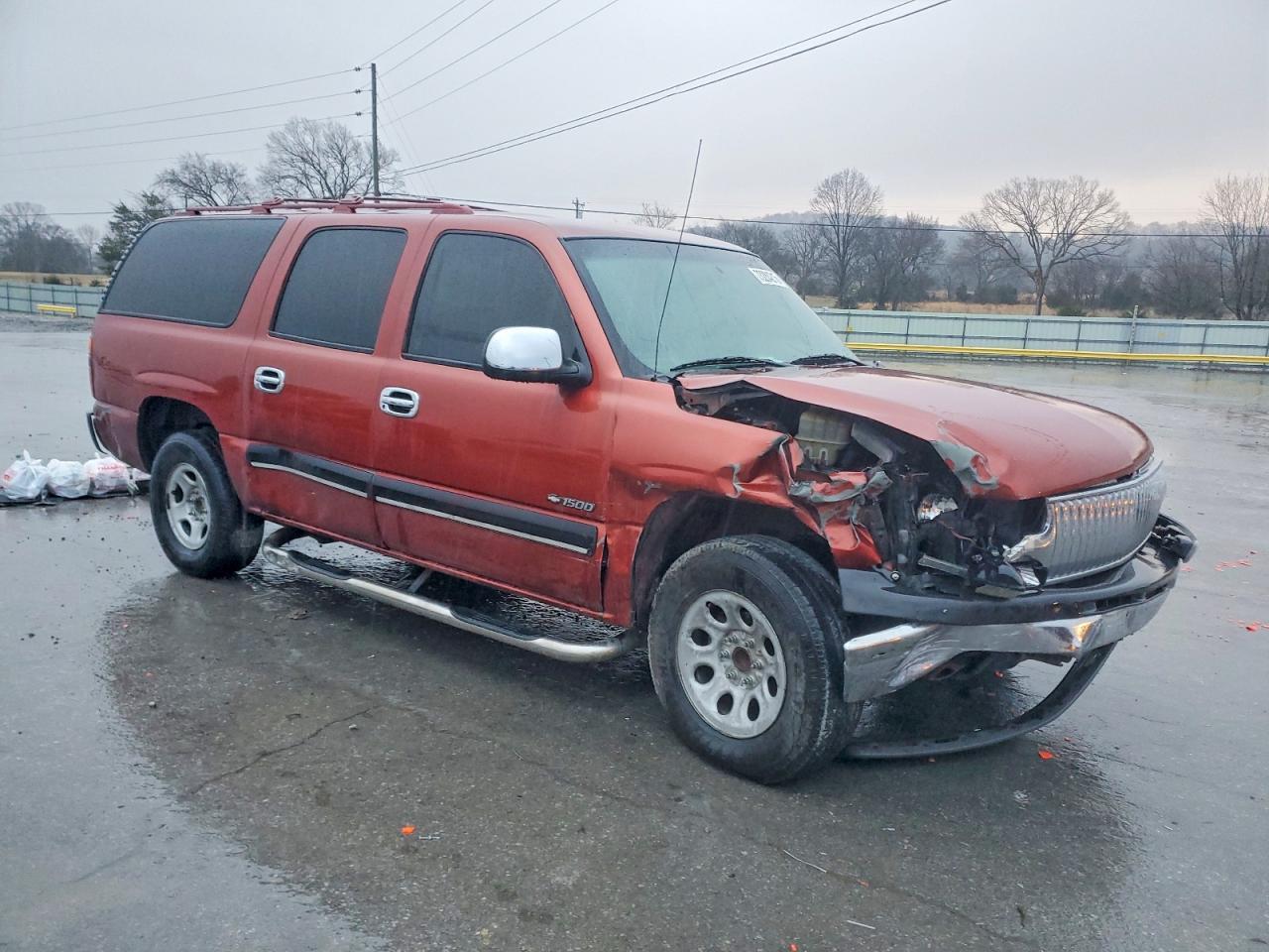 2001 Chevrolet Suburban C1500 - Image 4