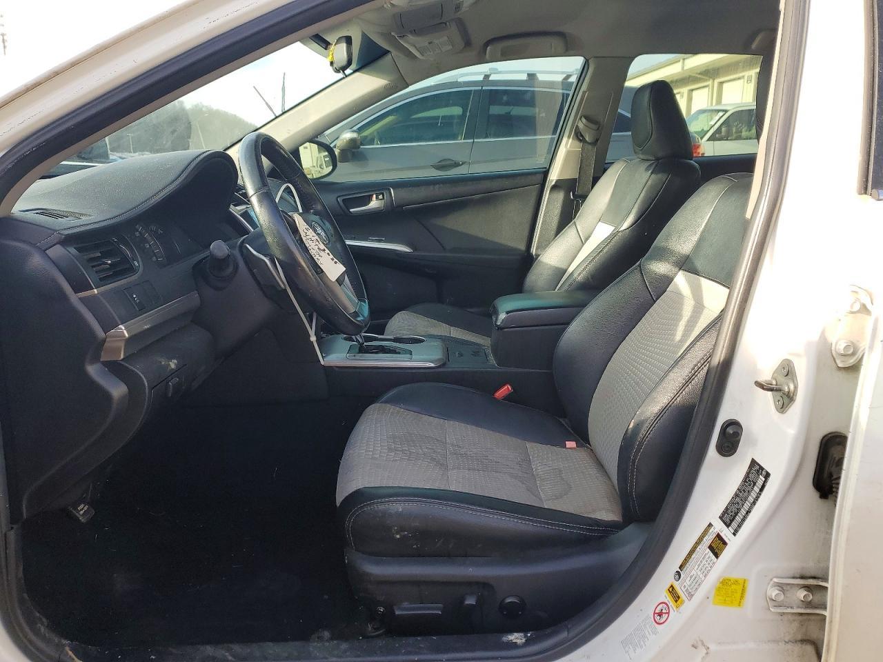 2014 Toyota Camry - Фото 7
