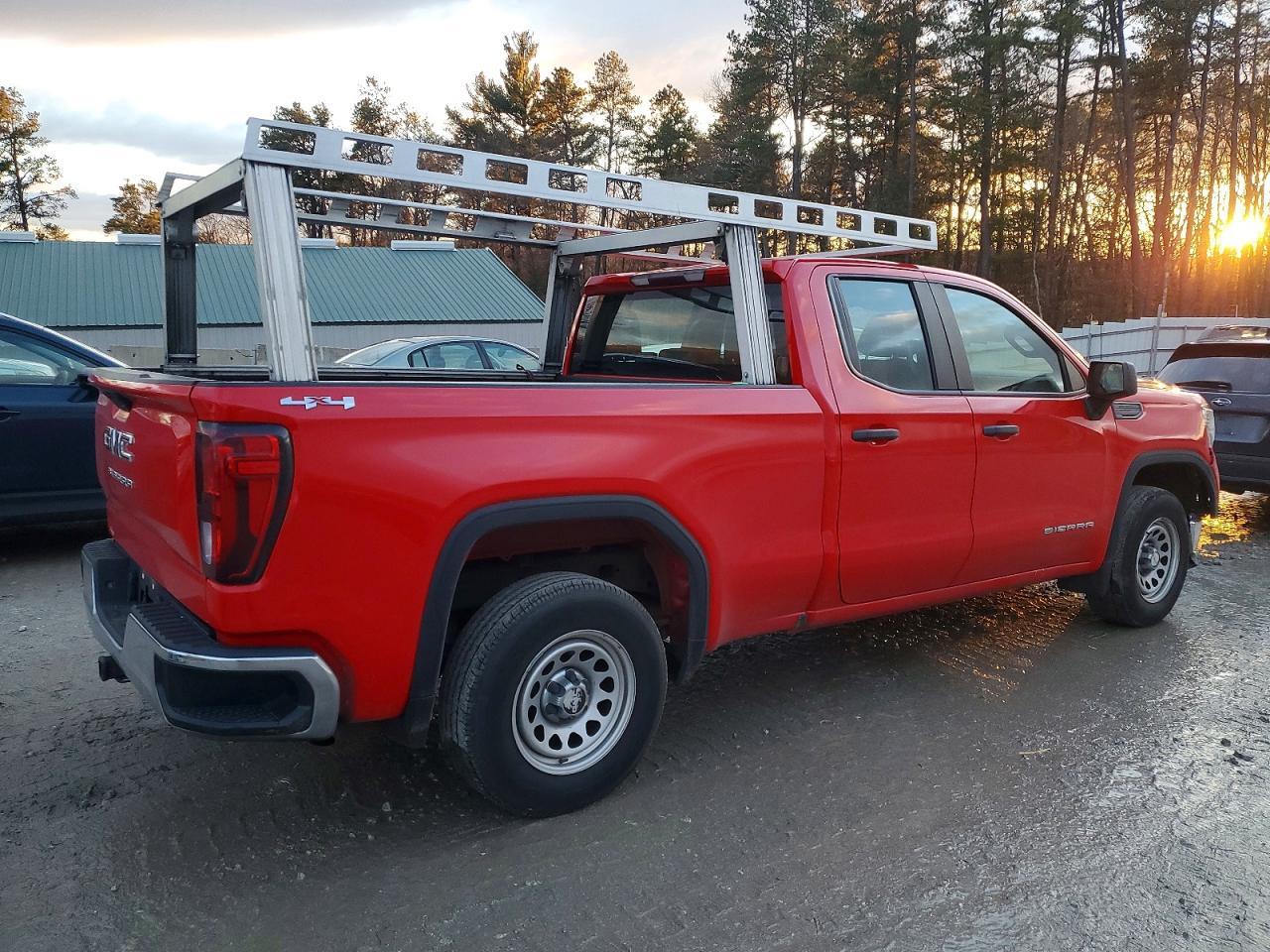 2020 GMC Sierra K1500 - Image 3