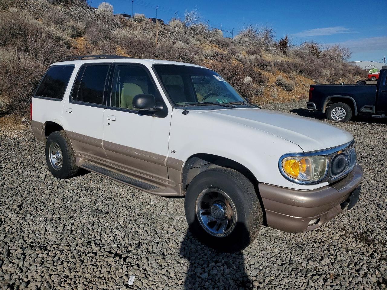 2000 Mercury Mountaineer - Image 4
