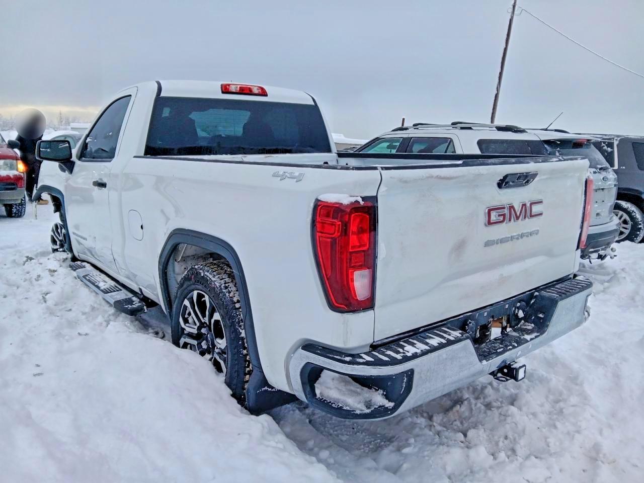 2024 GMC Sierra K1500 - Фото 2