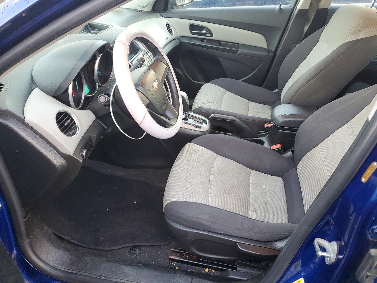 2013 Chevrolet Cruze Ls - Image 7