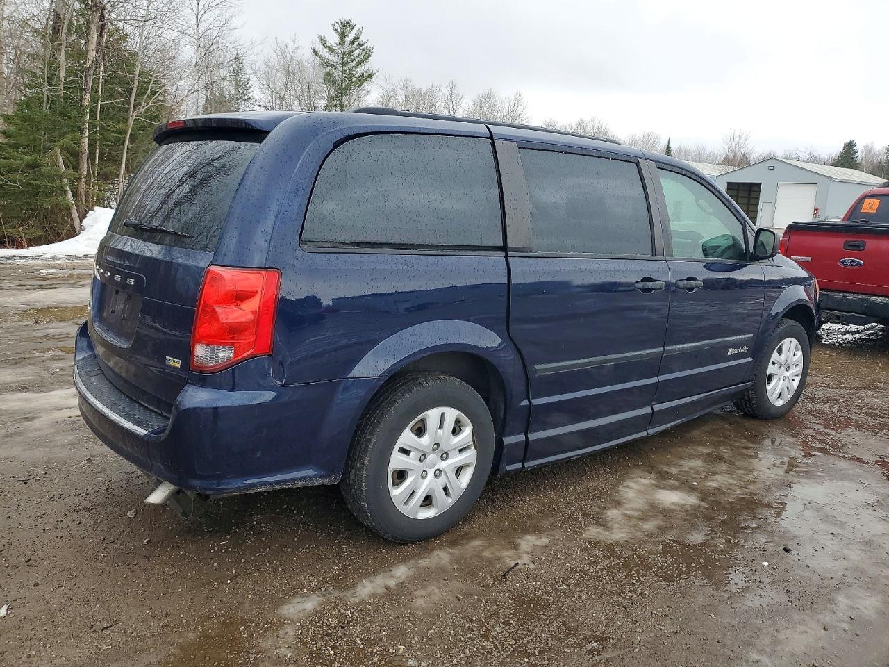 2015 Dodge Grand Caravan Se - Image 3