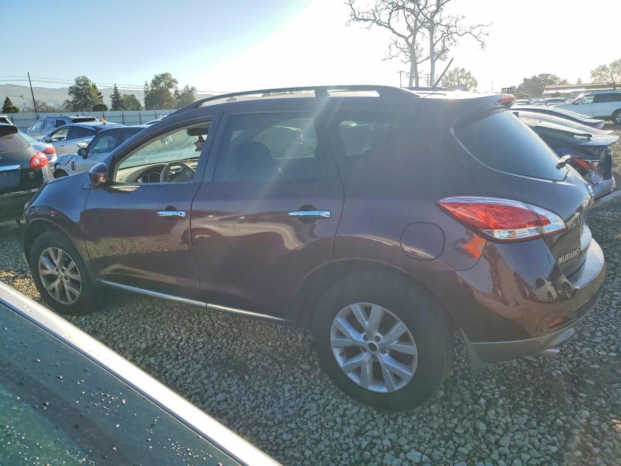 2013 Nissan Murano S - Фото 2