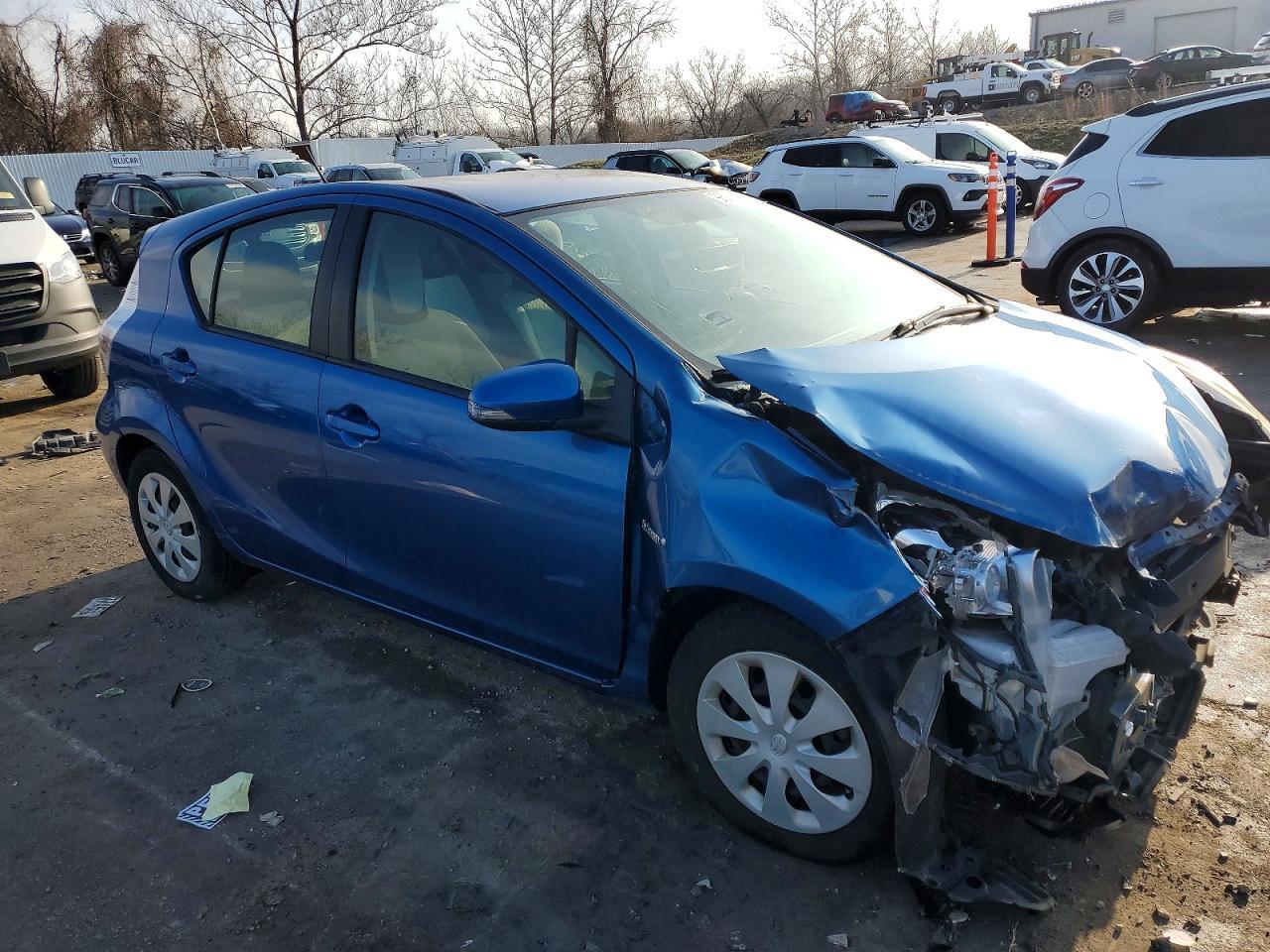 2012 Toyota Prius C - Фото 4