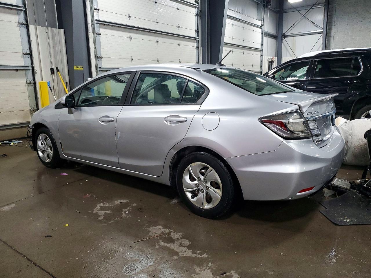 2013 Honda Civic Hybrid - Фото 2