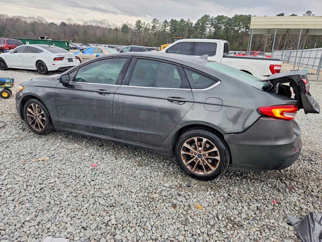 2019 Ford Fusion Se - Фото 2